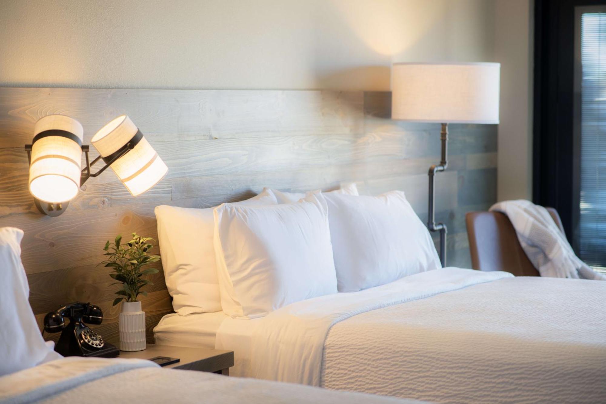 Clarion Hotel&suites Lake Delton